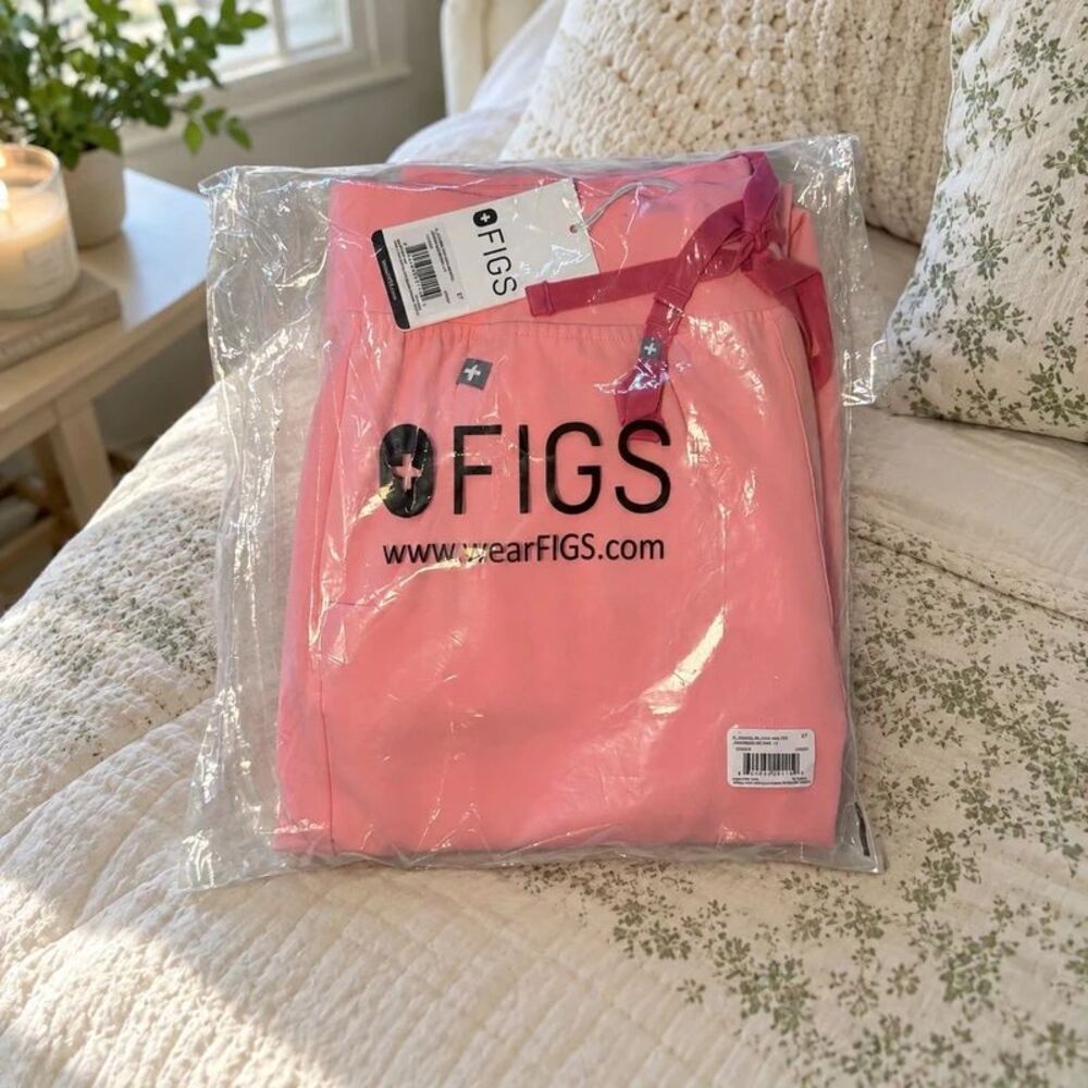 FIGS Fight Club Pink Zamora Jogger Scrub Pants Small Tall NWT Limited Edition